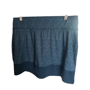 Columbia Womens Grey Black Animal Print Active Skort Size M Hiking Tennis Skort